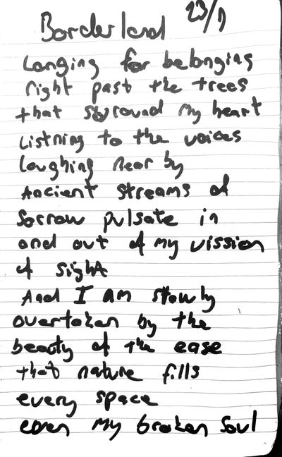 Håndskrevet originalmanuskript til Longing for belonging, side 1 af 3.